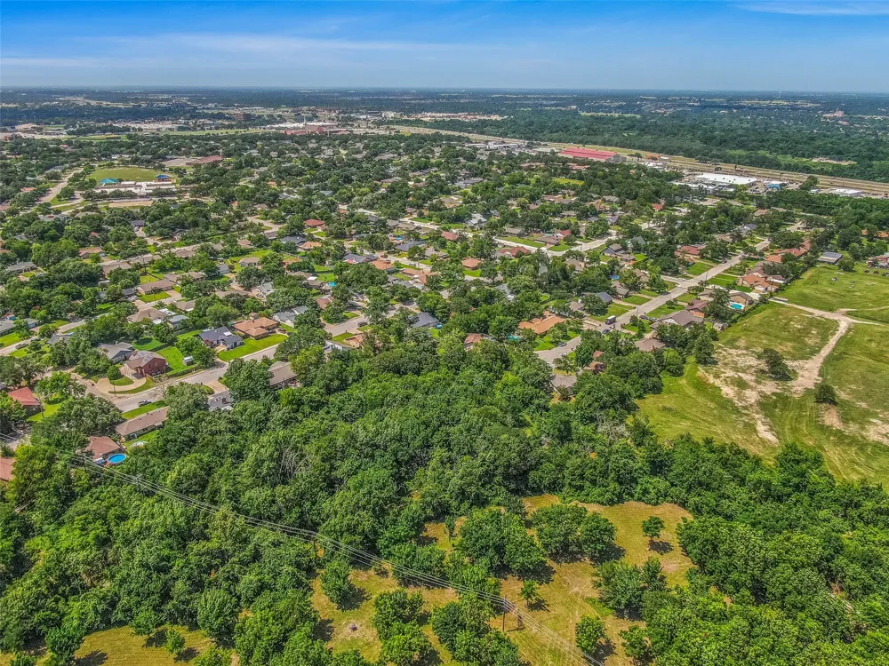 3814 Valley Oaks Drive Bryan, TX 77802