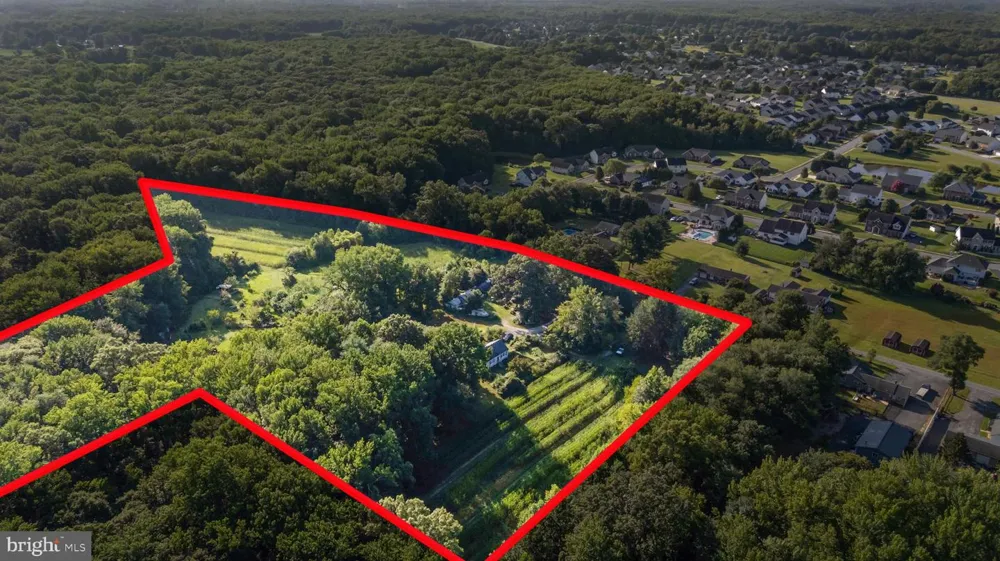 557 MANSION HOUSE ROAD Bear, DE 19701