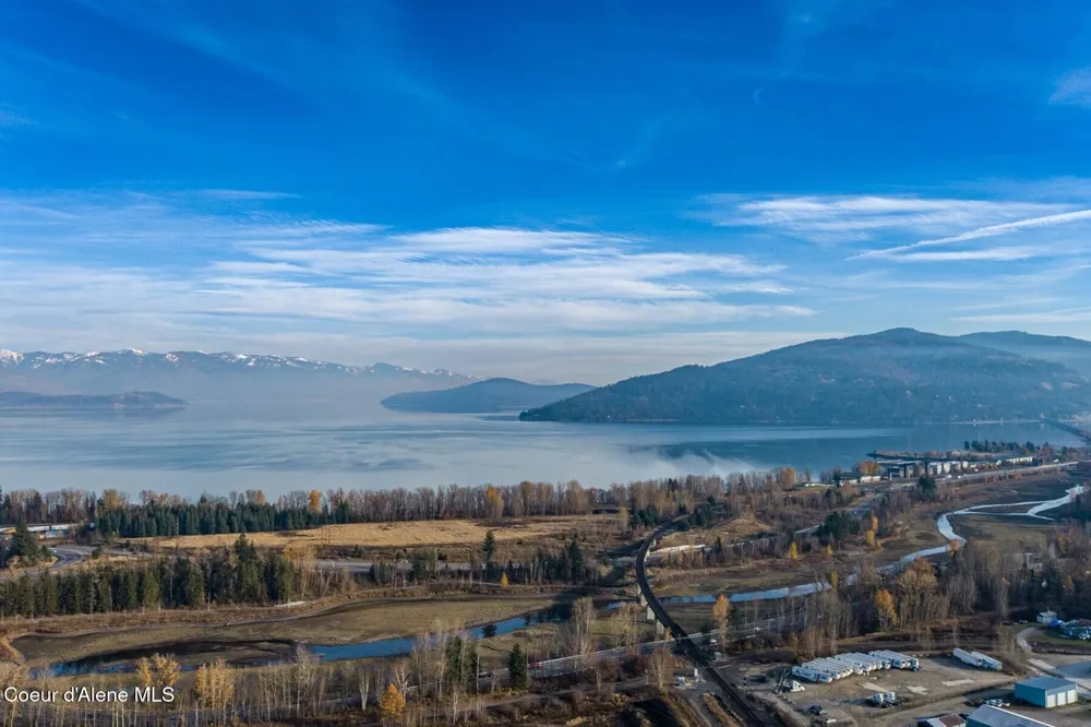 1702, 1706 1712 Onyx Court Sandpoint, ID 83864