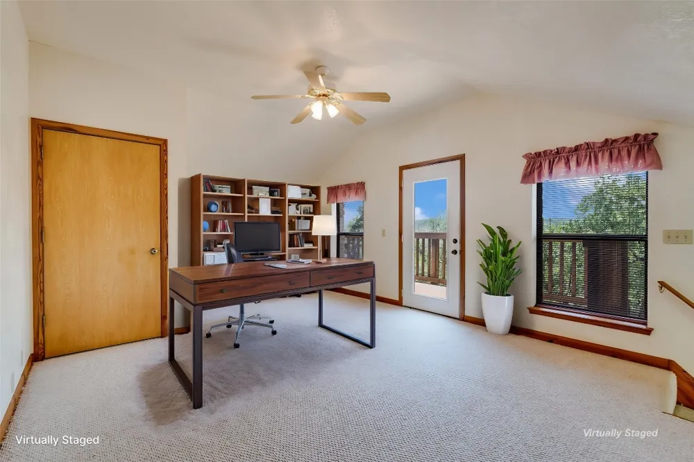 199 Middleton Road Spicewood, TX 78669