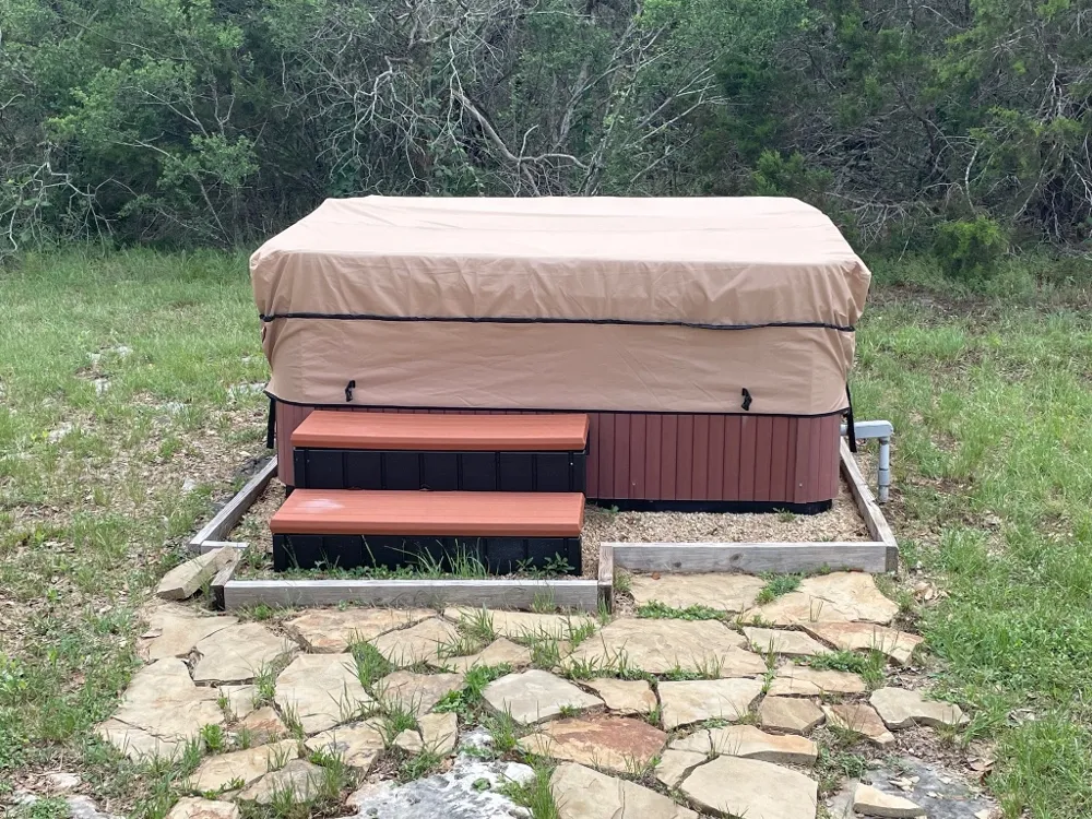 199 Middleton Road Spicewood, TX 78669
