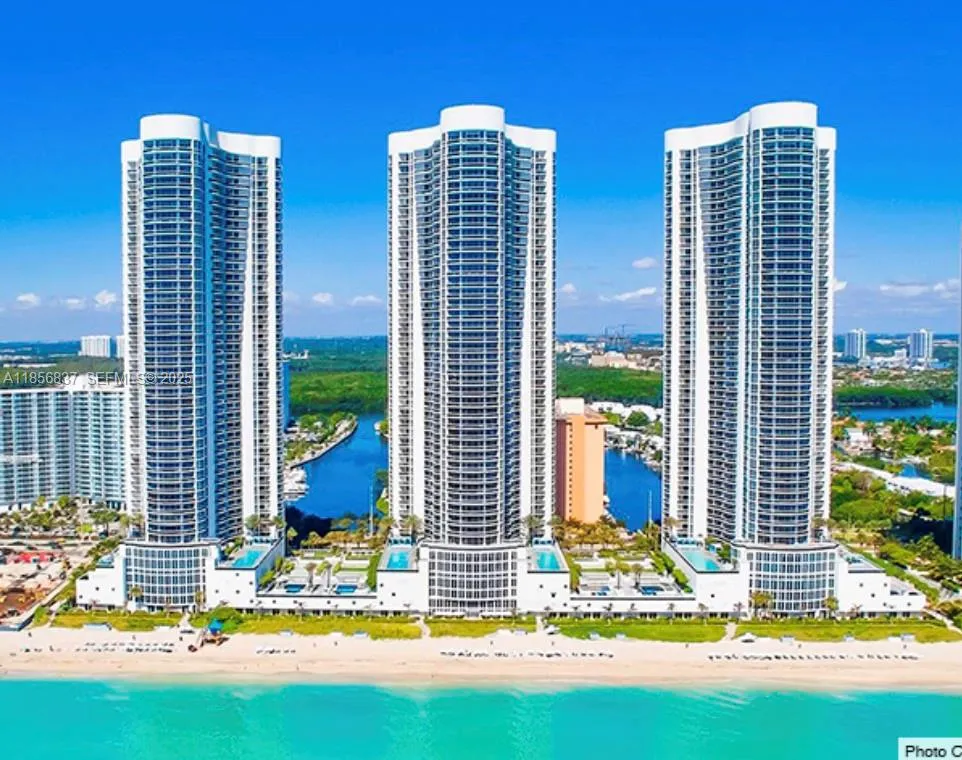 15811 Collins Ave #2805 Sunny Isles Beach, FL 33160