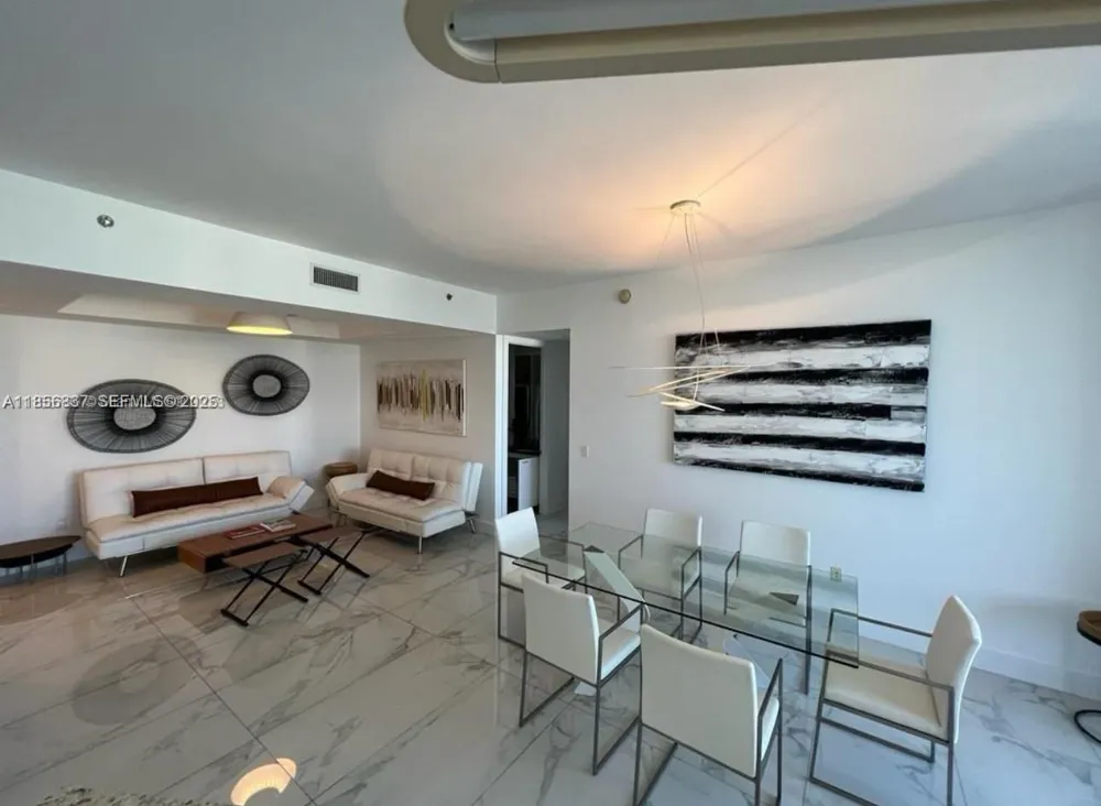 15811 Collins Ave #2805 Sunny Isles Beach, FL 33160