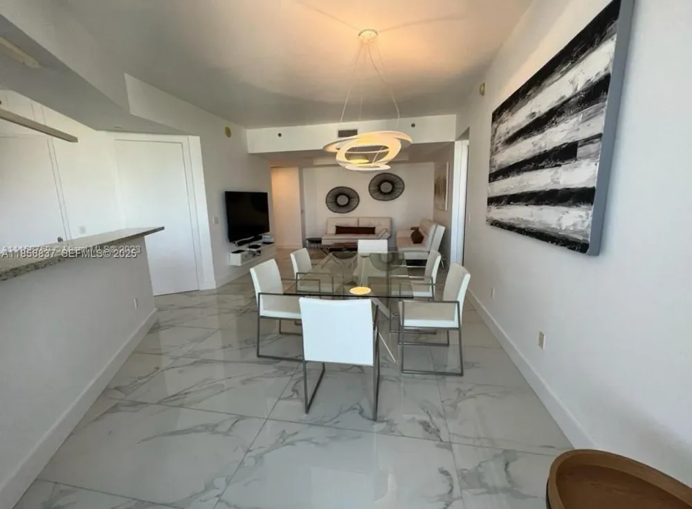 15811 Collins Ave #2805 Sunny Isles Beach, FL 33160