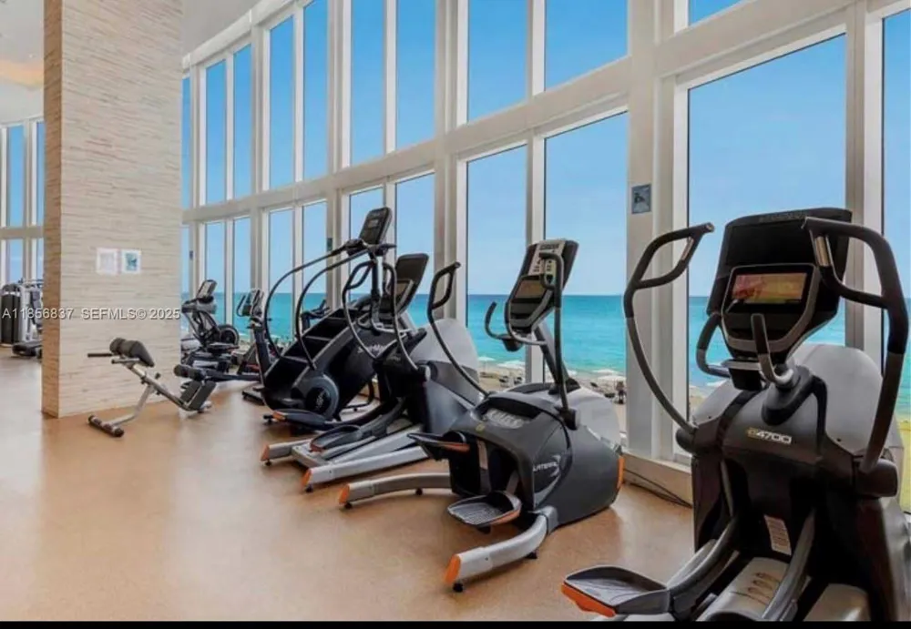 15811 Collins Ave #2805 Sunny Isles Beach, FL 33160