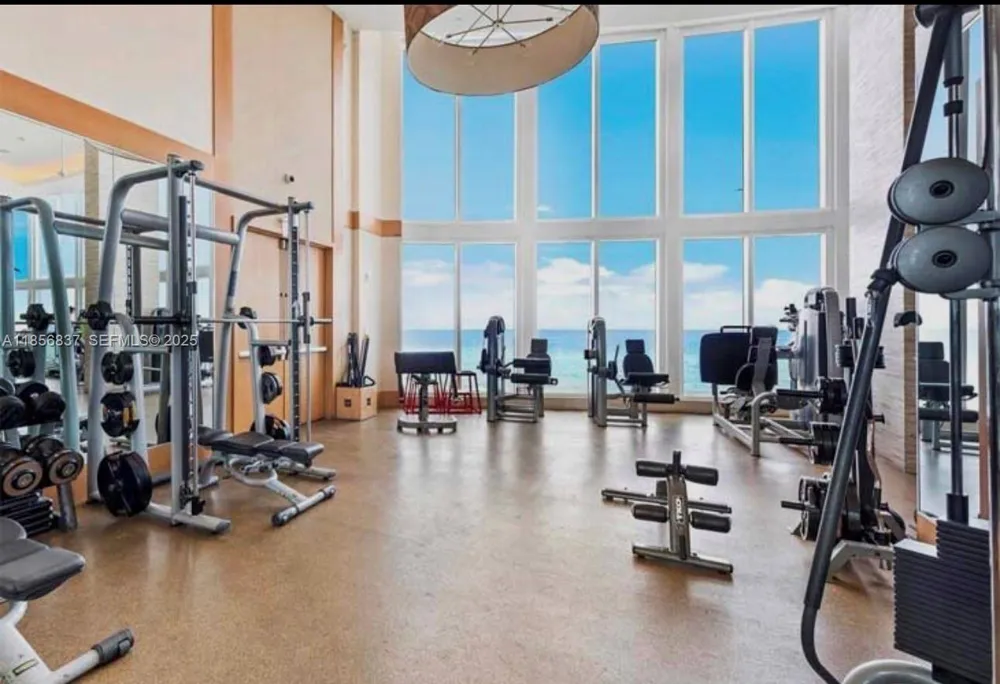 15811 Collins Ave #2805 Sunny Isles Beach, FL 33160