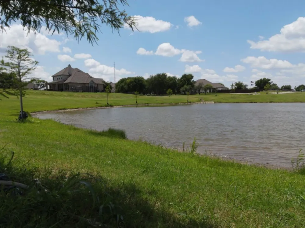 3322 Mariposa Ridge Crowley, TX 76036