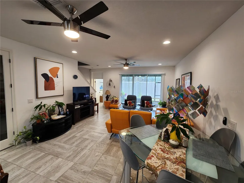 5508 VIOLA LEE WAY Lutz, FL 33558