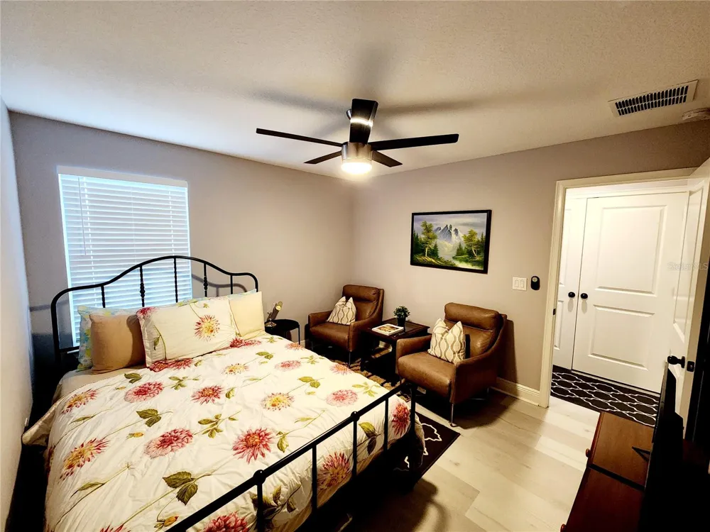 5508 VIOLA LEE WAY Lutz, FL 33558