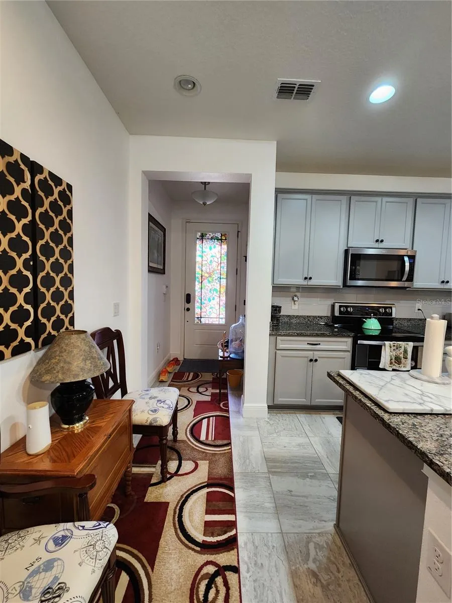 5508 VIOLA LEE WAY Lutz, FL 33558