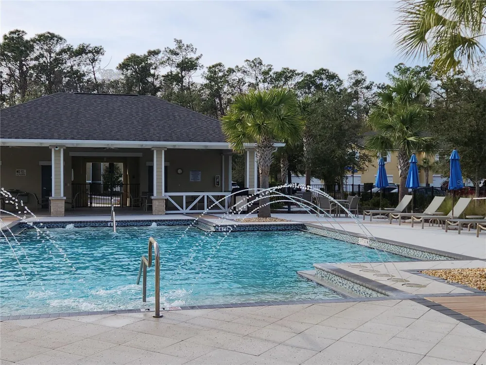 5508 VIOLA LEE WAY Lutz, FL 33558