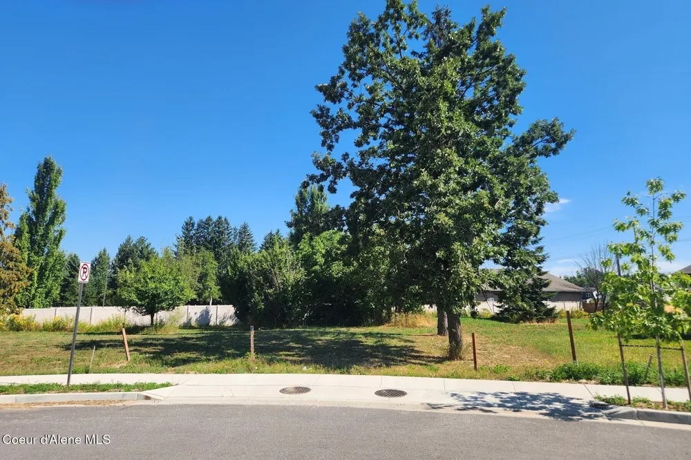 1704&1710 Irvine Way Sandpoint, ID 83864