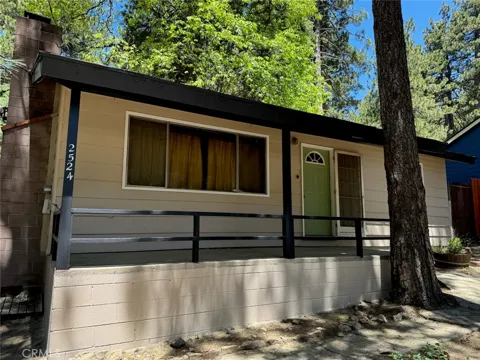 2524 Spring Drive