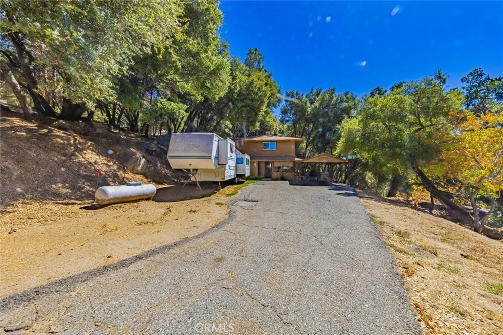 38601 Bon Veu Circle Oakhurst, CA 93644