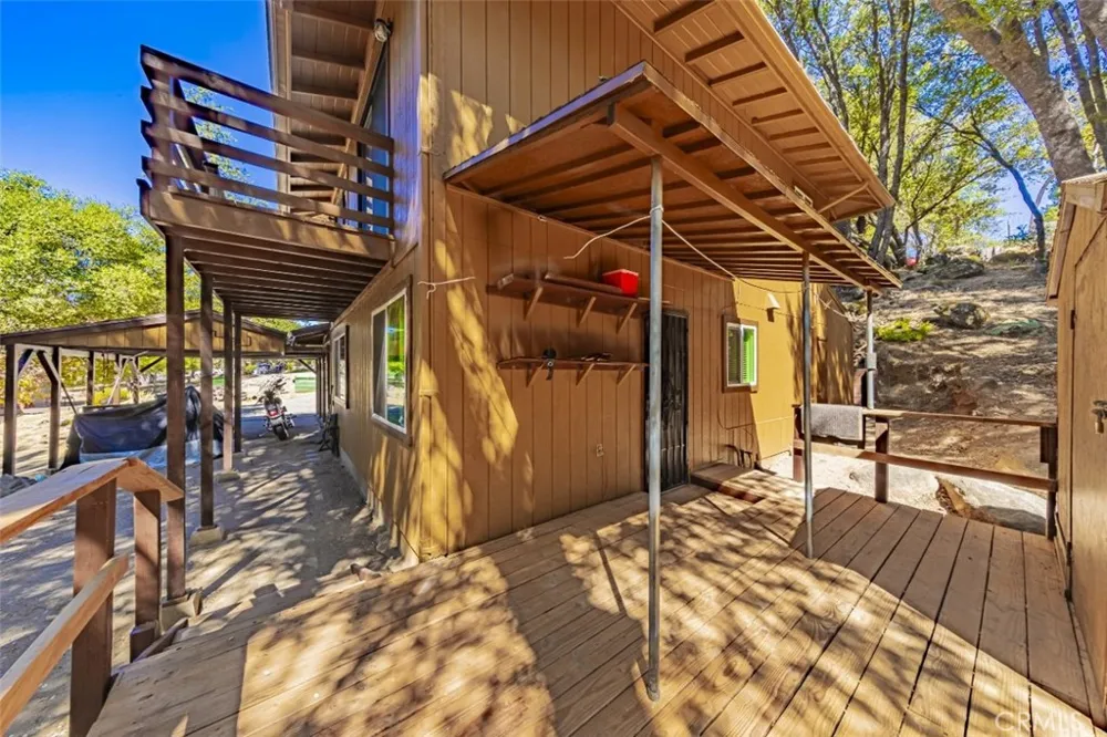 38601 Bon Veu Circle Oakhurst, CA 93644