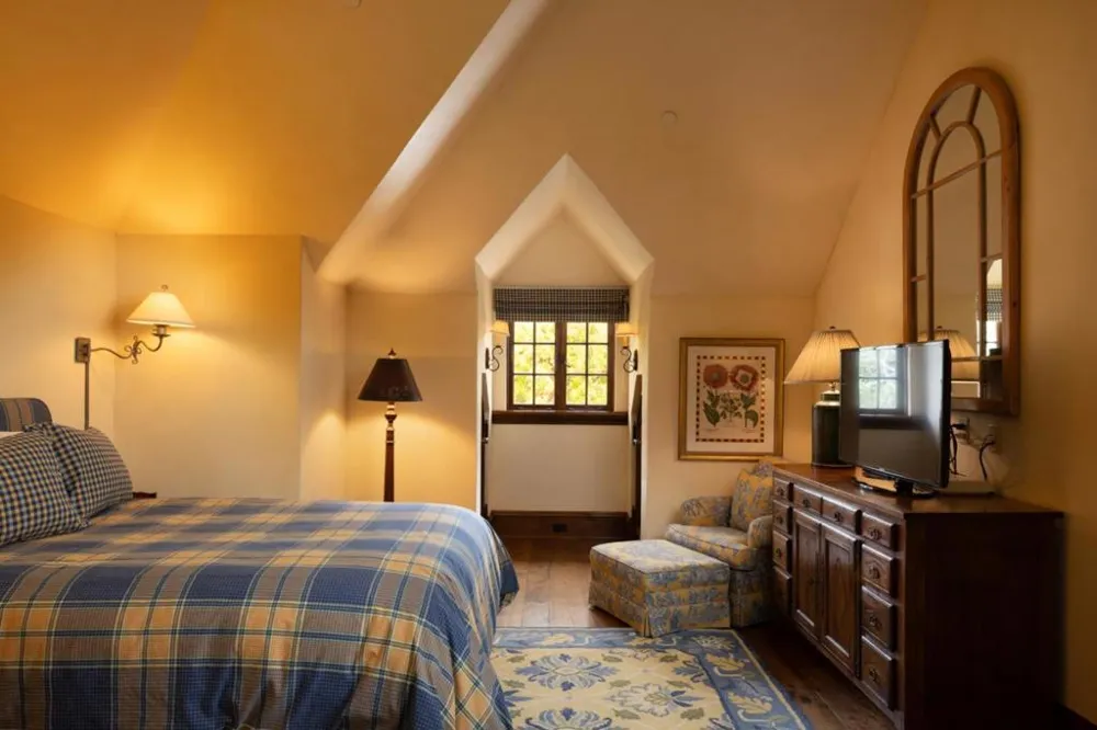 1494 Cypress Drive Pebble Beach, CA 93953