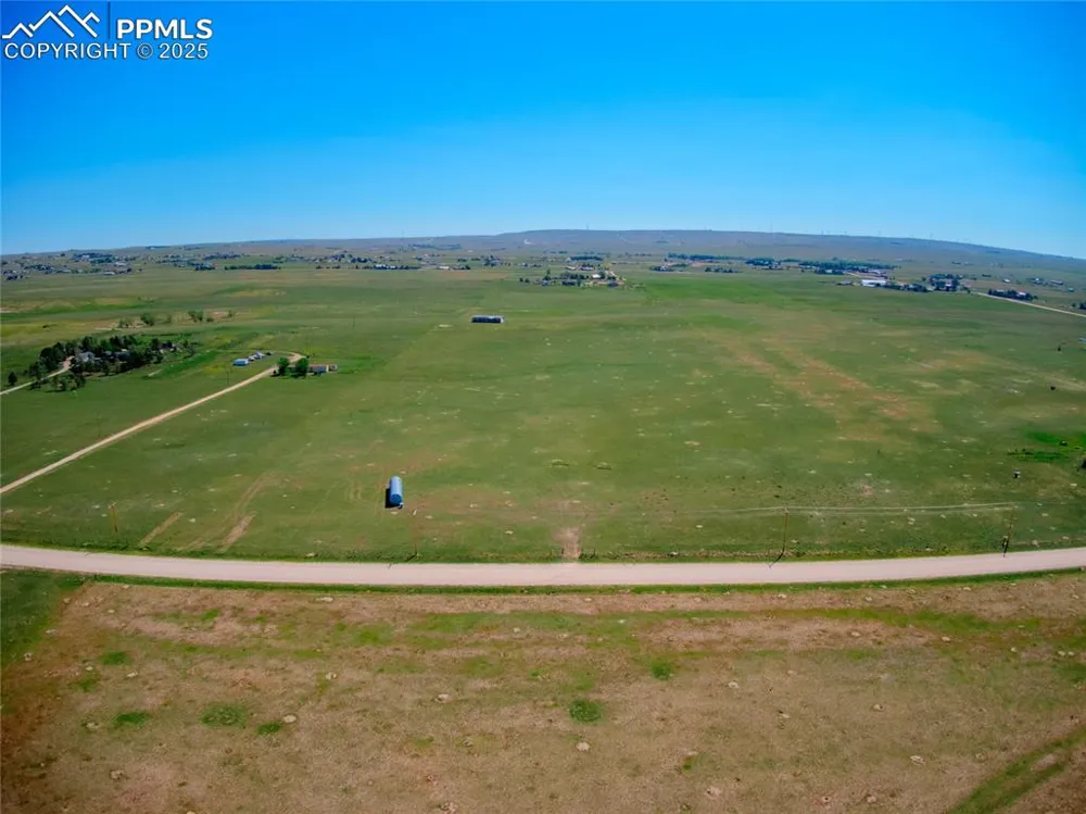 22835 Farmhouse Court Calhan, CO 80808