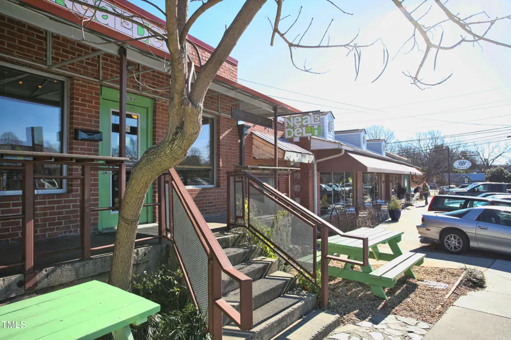 130 Two Hills Drive #102b Carrboro, NC 27510