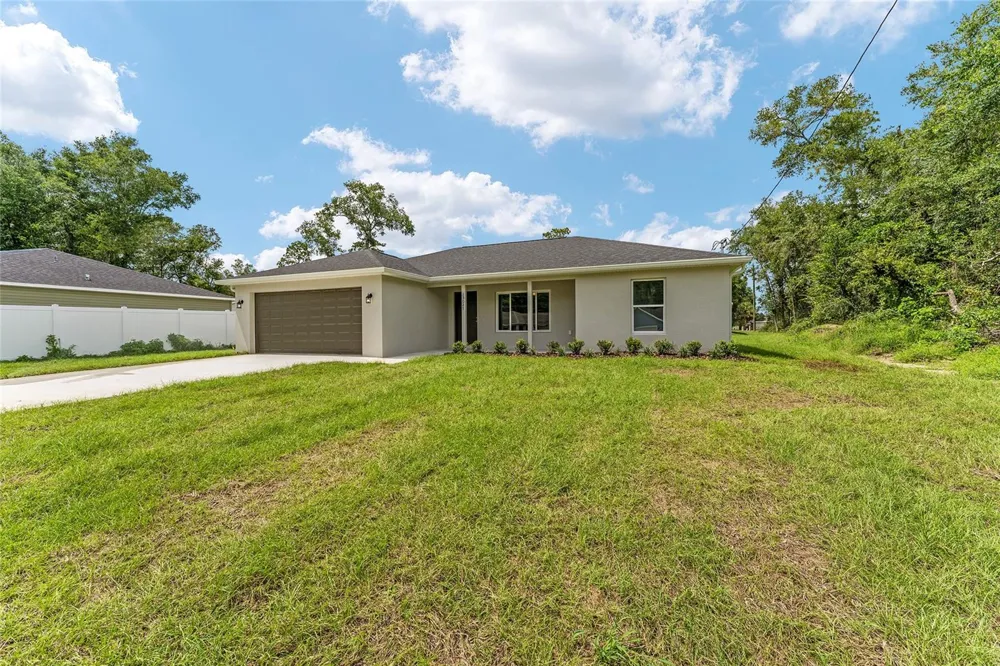 13027 NE 5TH PLACE Silver Springs, FL 34488