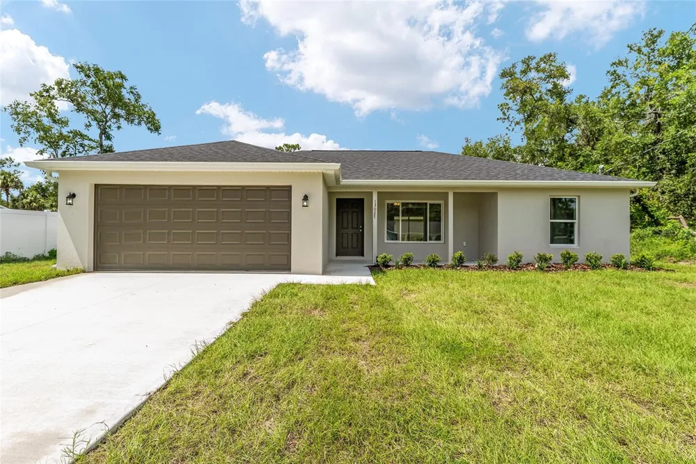 13027 NE 5TH PLACE Silver Springs, FL 34488