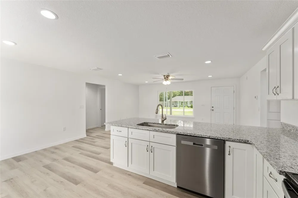 13027 NE 5TH PLACE Silver Springs, FL 34488