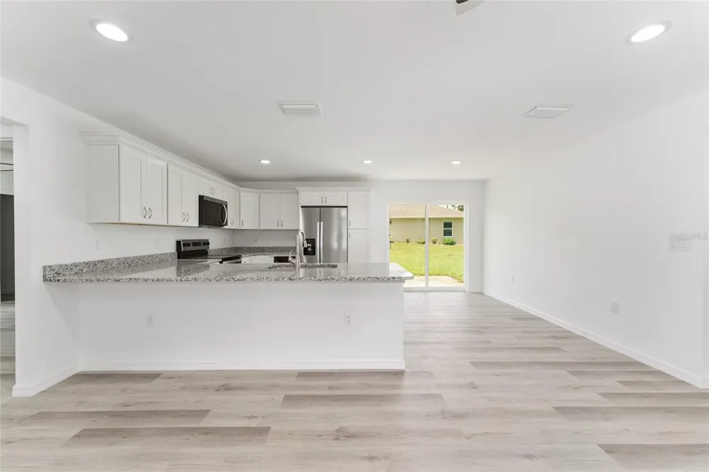 13027 NE 5TH PLACE Silver Springs, FL 34488