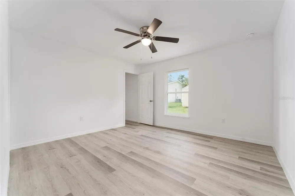 13027 NE 5TH PLACE Silver Springs, FL 34488