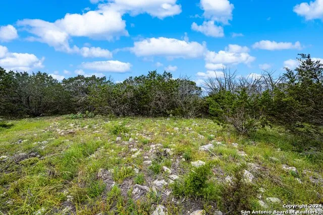 195 & 200 Countless Views Dr. Kerrville, TX 78028