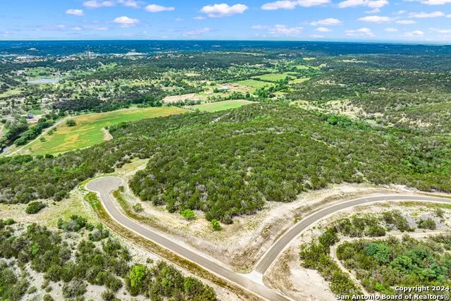 195 & 200 Countless Views Dr. Kerrville, TX 78028