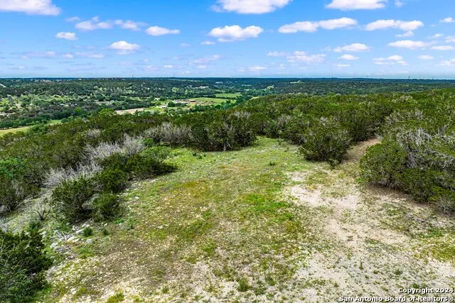 195 & 200 Countless Views Dr. Kerrville, TX 78028