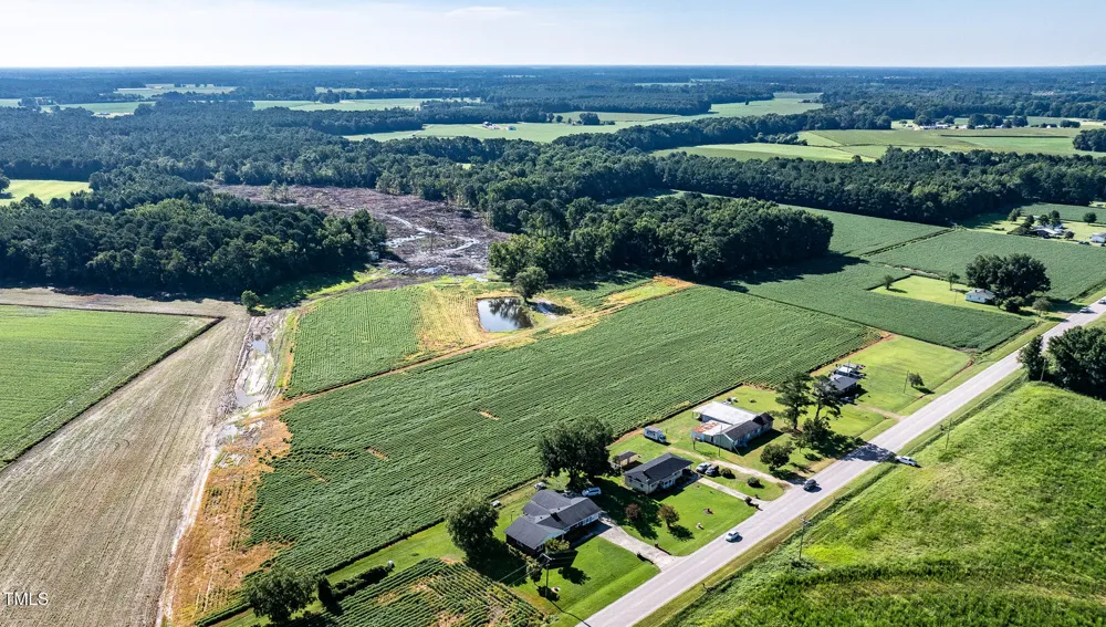 10455 Us Hwy 701 Highway Newton Grove, NC 28366