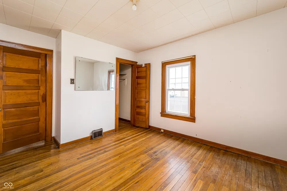 20-24 Eisenhower Drive Edinburgh, IN 46124