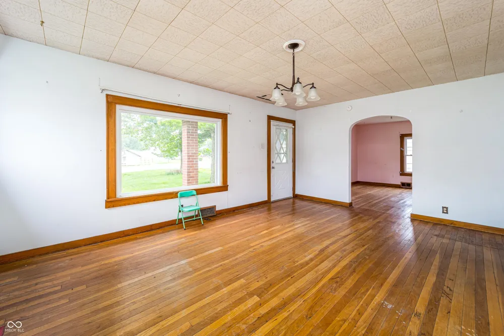 20-24 Eisenhower Drive Edinburgh, IN 46124
