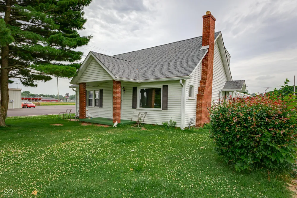 20-24 Eisenhower Drive Edinburgh, IN 46124