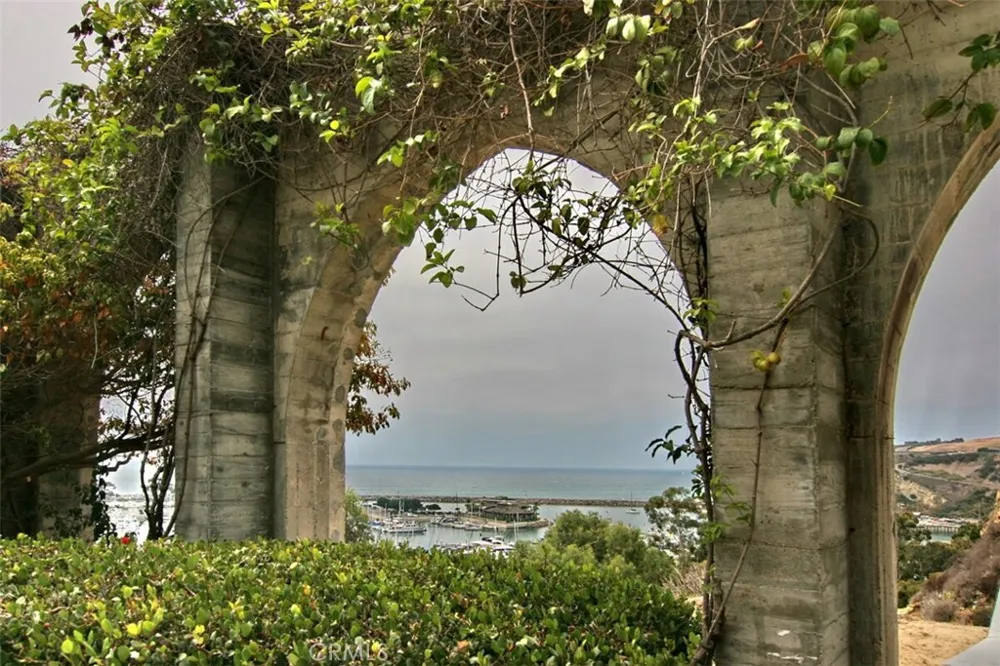 33611 Dana Vista Drive #31 Dana Point, CA 92629