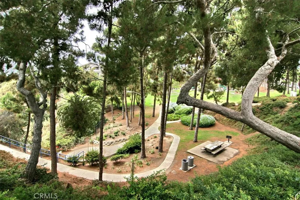 33611 Dana Vista Drive #31 Dana Point, CA 92629