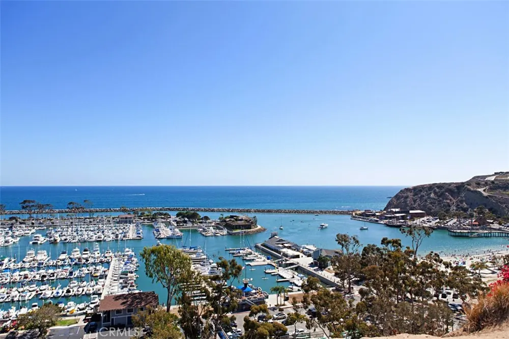 33611 Dana Vista Drive #31 Dana Point, CA 92629
