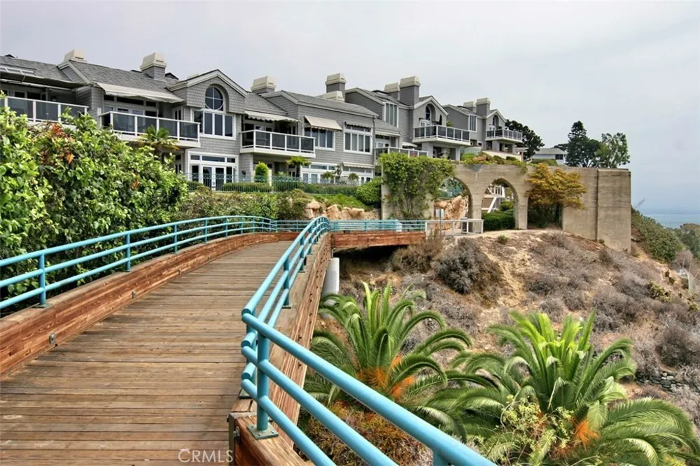 33611 Dana Vista Drive #31 Dana Point, CA 92629