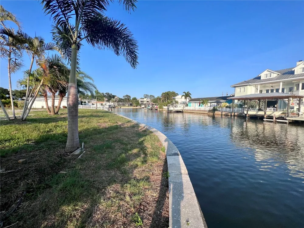 1796 BROOKSIDE BOULEVARD Largo, FL 33770
