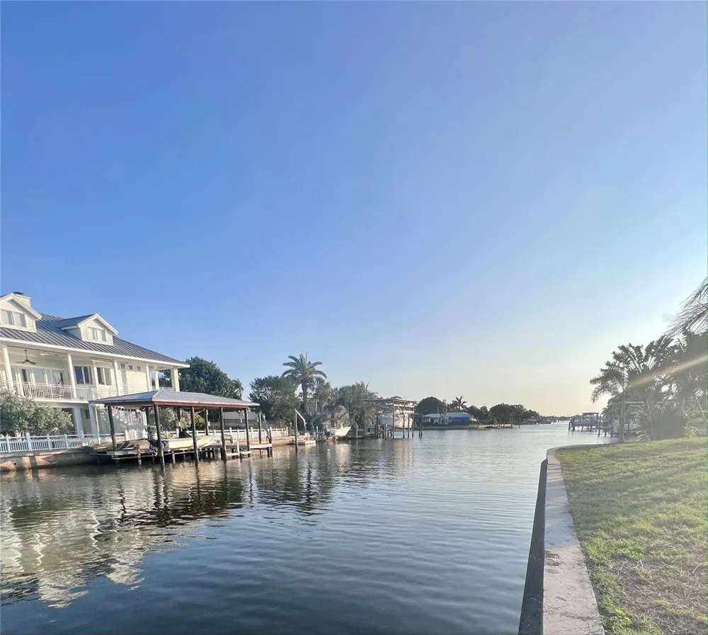 1796 BROOKSIDE BOULEVARD Largo, FL 33770