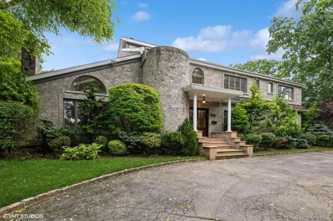 835 Barberry Lane