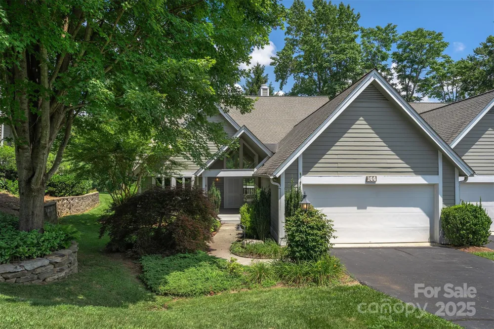 144 Overlook Drive Flat Rock, NC 28731