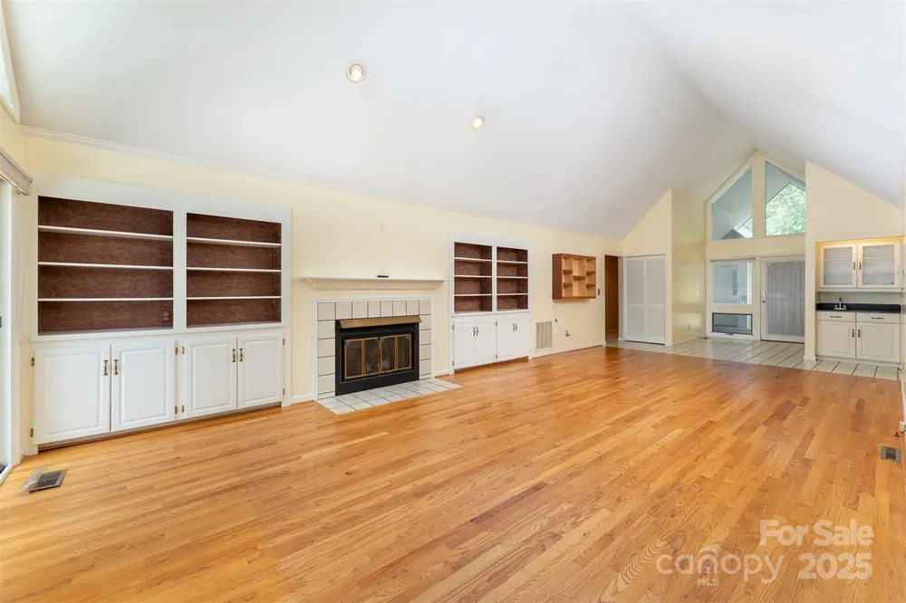 144 Overlook Drive Flat Rock, NC 28731