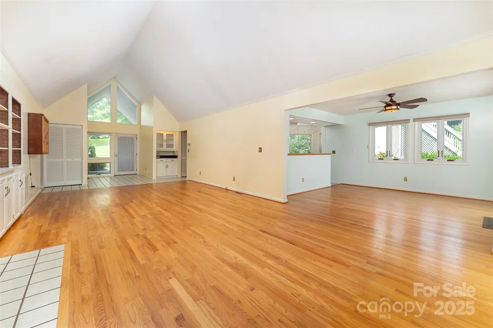 144 Overlook Drive Flat Rock, NC 28731