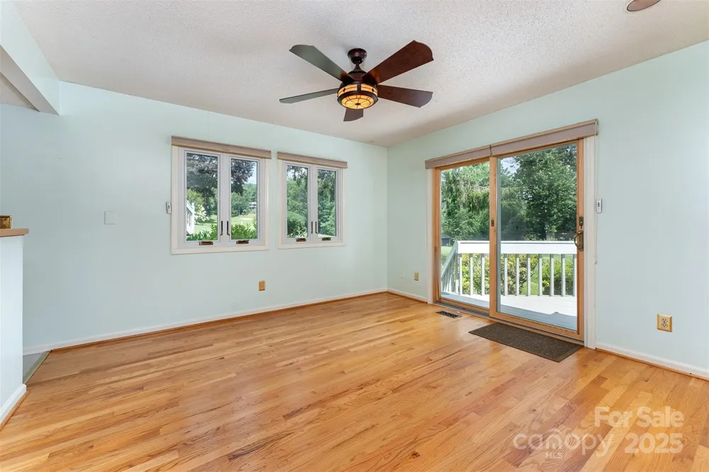144 Overlook Drive Flat Rock, NC 28731