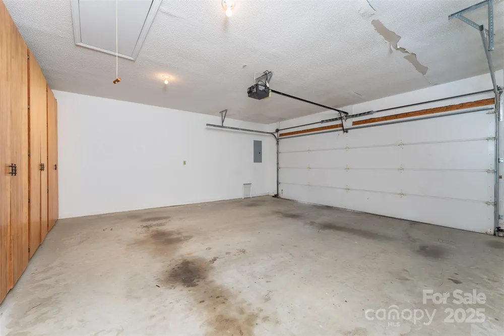144 Overlook Drive Flat Rock, NC 28731