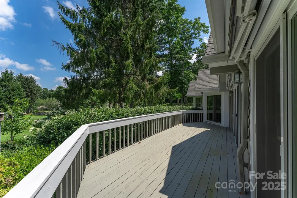 144 Overlook Drive Flat Rock, NC 28731