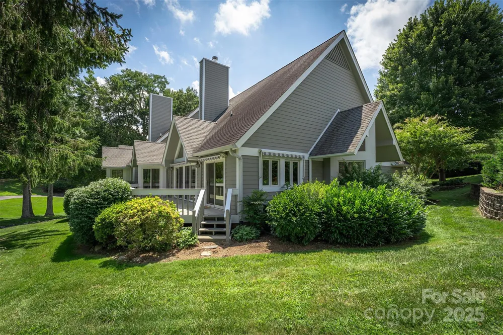 144 Overlook Drive Flat Rock, NC 28731