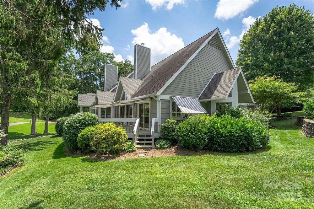 144 Overlook Drive Flat Rock, NC 28731