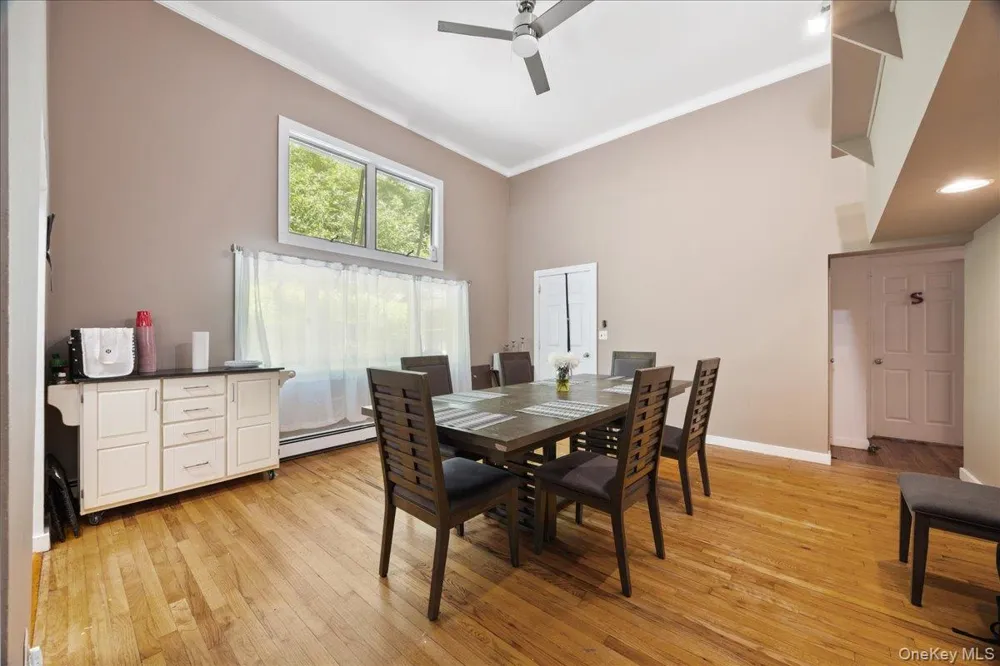 398 E Main Street Jefferson Valley, NY 10535